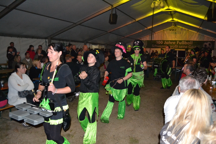 3. Festtag im Festzelt