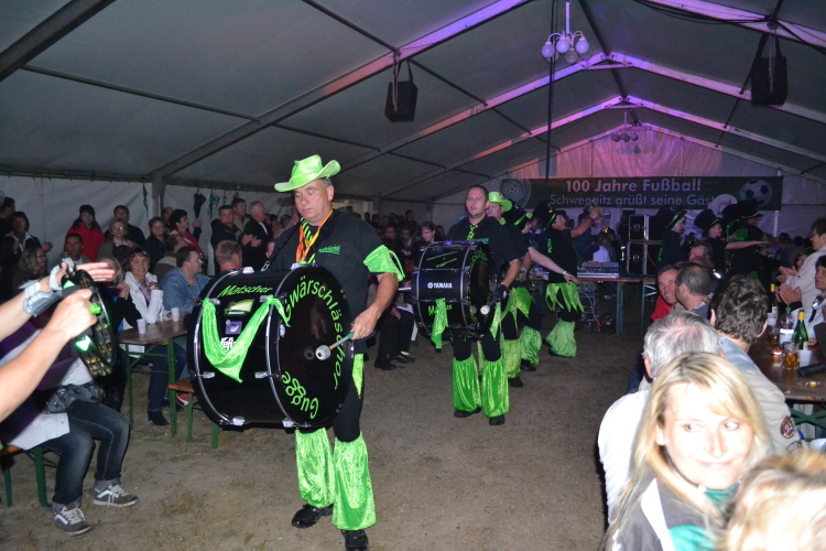 3. Festtag im Festzelt