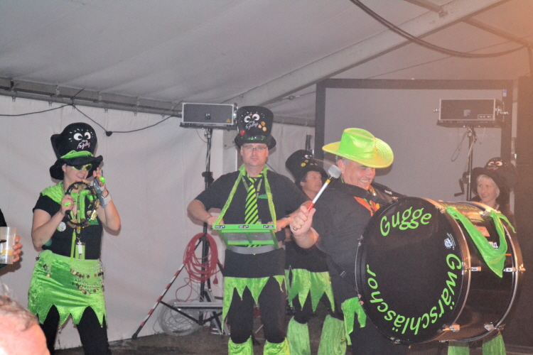 3. Festtag im Festzelt