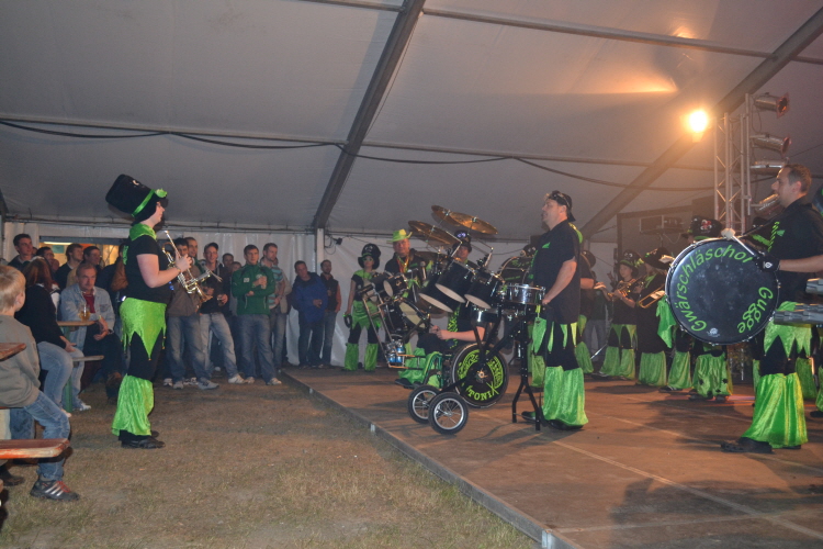 3. Festtag im Festzelt