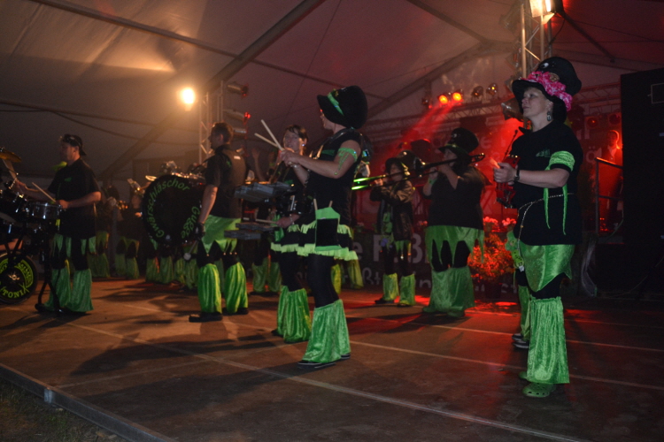 3. Festtag im Festzelt