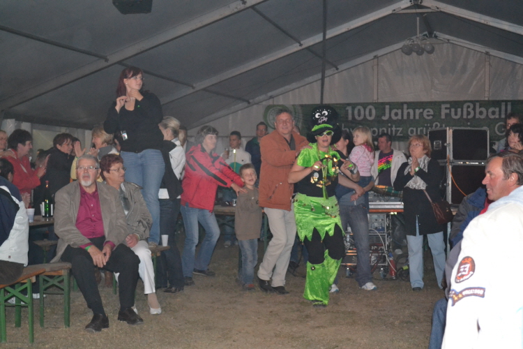 3. Festtag im Festzelt