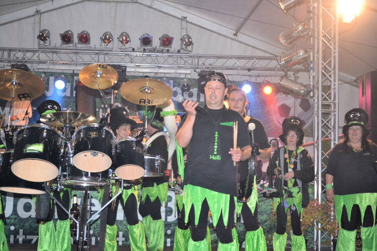 3. Festtag im Festzelt