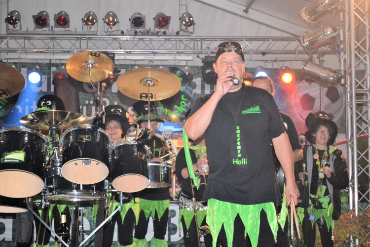 3. Festtag im Festzelt