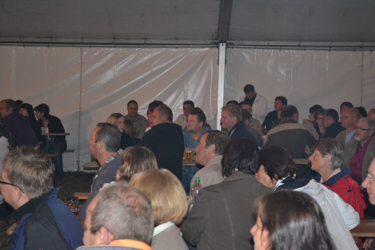 3. Festtag im Festzelt