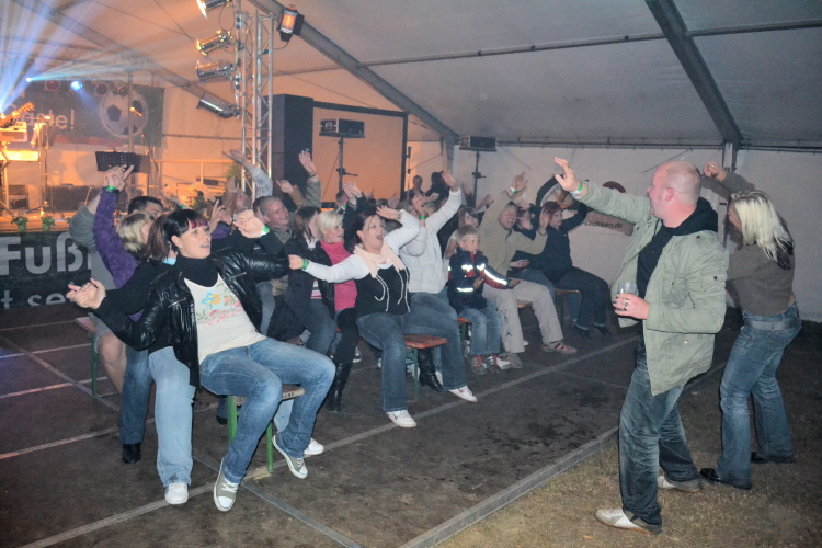 3. Festtag im Festzelt