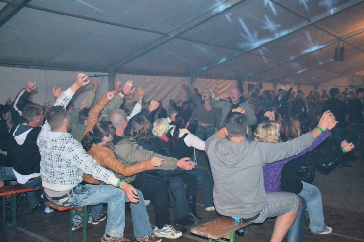 3. Festtag im Festzelt