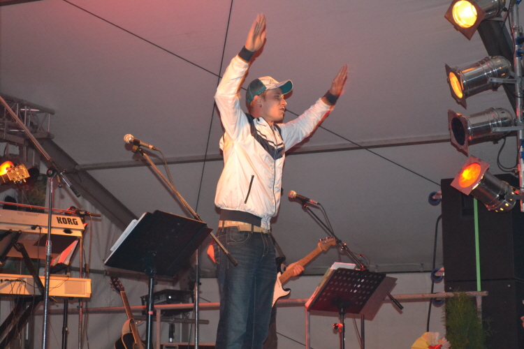 3. Festtag im Festzelt