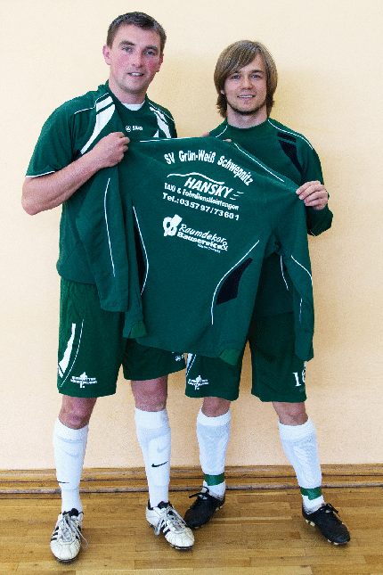 Sponsor Hansky Sonntag 1.Mannschaft 2012 002