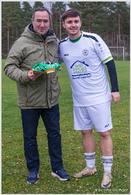 Trikot-Sponsor Marcel Keuchel (16.11.2025) 04